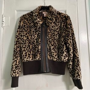 Candie’s Faux Fur Animal Print Bomber Jacket. Brown/ Tan. Sz XL.